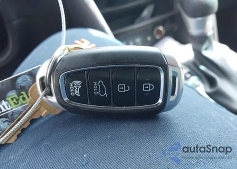 2021 Hyundai Kona Sel Plus z USA, uszkodzony, nr VIN KM8K6CAA4MU740631